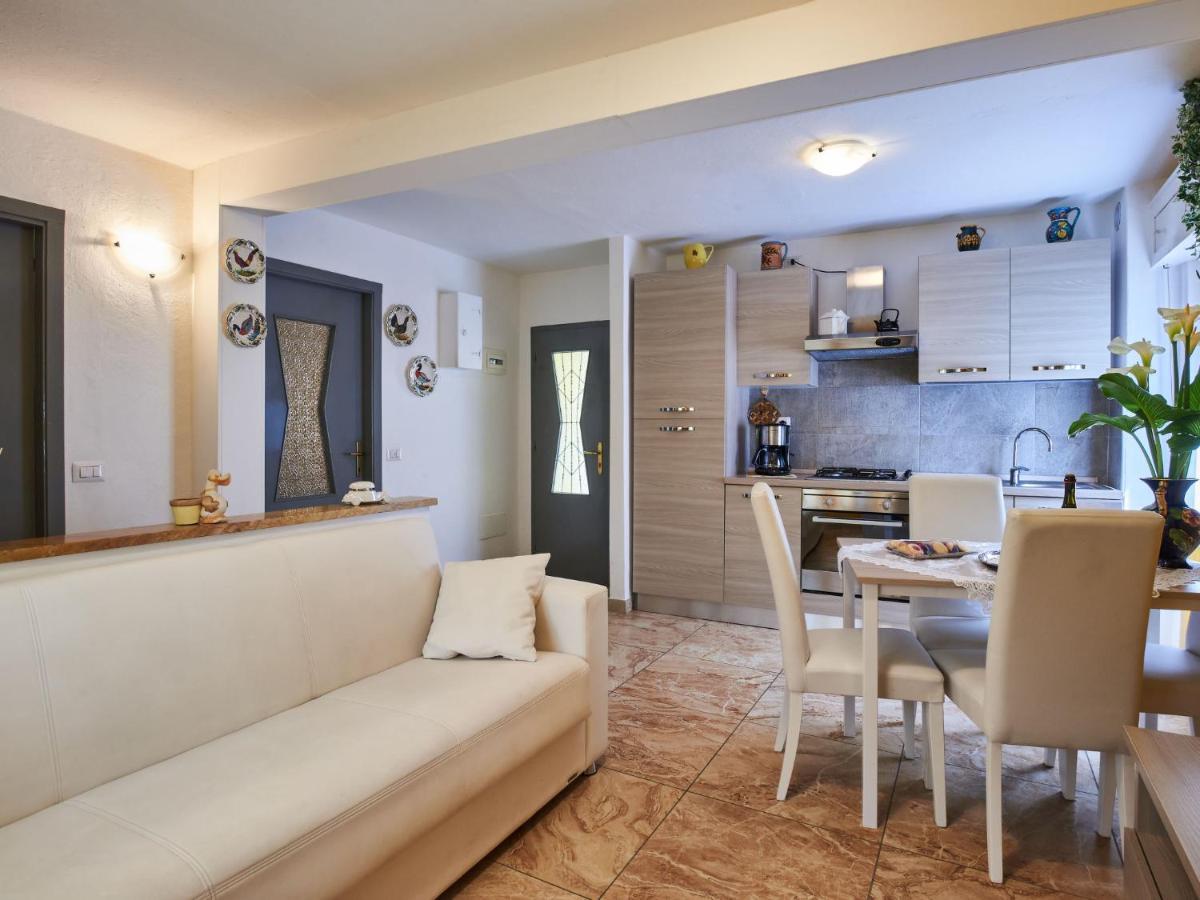 Apartment Casa Del Pergulin - Lmz325 By Interhome Verceia Exterior photo